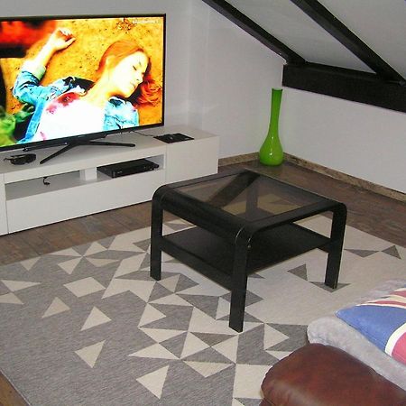 أوباتيا Apartment Bougainvilla المظهر الخارجي الصورة